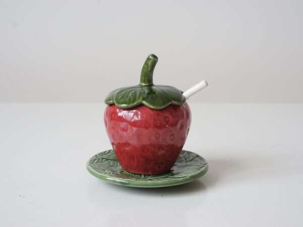 Ceramic strawberry sauce jar with lid and spoon