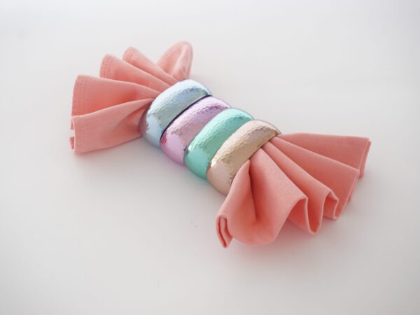 Set of 4 colored napkin rings